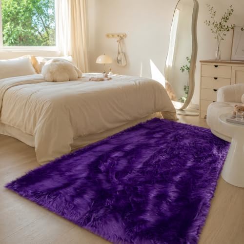 EasyJoy Faux Sheepskin Rug, Fluffy Faux Fur Rug, Ultra Soft Shag Area Rug - Image 4