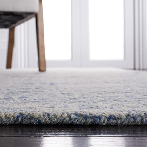SAFAVIEH Area Rug 4x6 - Image 4