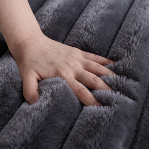 Gray Rabbit Striped Plush Rug 5'x7', Fluffy Shaggy Area Rug - Image 5