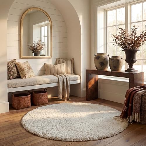 SAFAVIEH California Shag Round Rug 8', Soft Plush Modern White SG151-1010 by Unknown