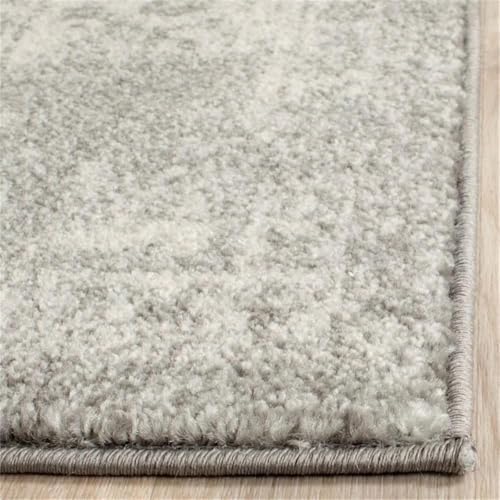 SAFAVIEH Evoke Square Rug 6'7" - Image 4