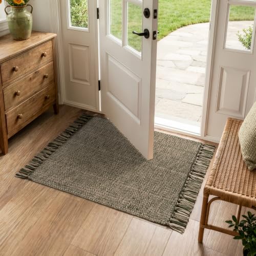 Collive Boho Bathroom Rug 2' x 3', Modern Farmhouse Rugs - Image 3