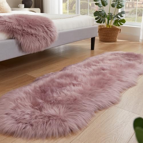 EasyJoy Ultra Soft Fluffy Shaggy Area Rug Faux Fur Rug Chair Cover Seat Pad - Image 5