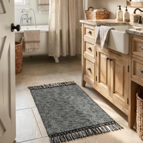 Collive Black Bathroom Rug, 45% Cotton, 45% Polyester, 10% Viscose by Collive