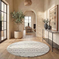 SAFAVIEH Area Rug 10' Round by Unknown