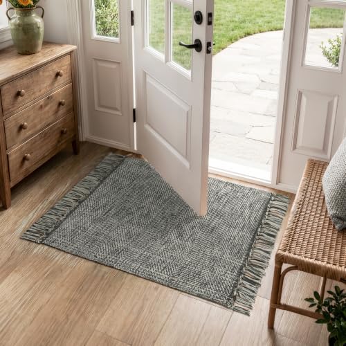 Collive Modern Farmhouse Bathroom Rug - Image 3