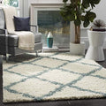 SAFAVIEH Dallas Shag Collection Area Rug by Unknown