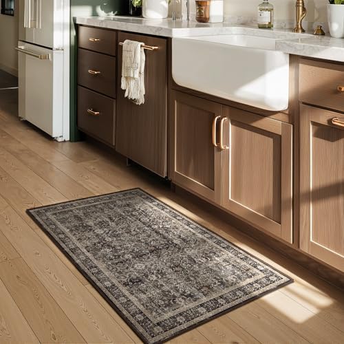 Washable Small Door Rug 2'x3', Vintage MCM - Image 4