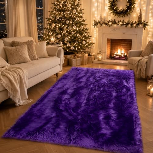 EasyJoy Faux Sheepskin Rug, Fluffy Faux Fur Rug, Ultra Soft Shag Area Rug by EasyJoy
