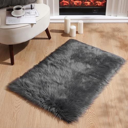 Ashler Faux Fur Rug - Image 3