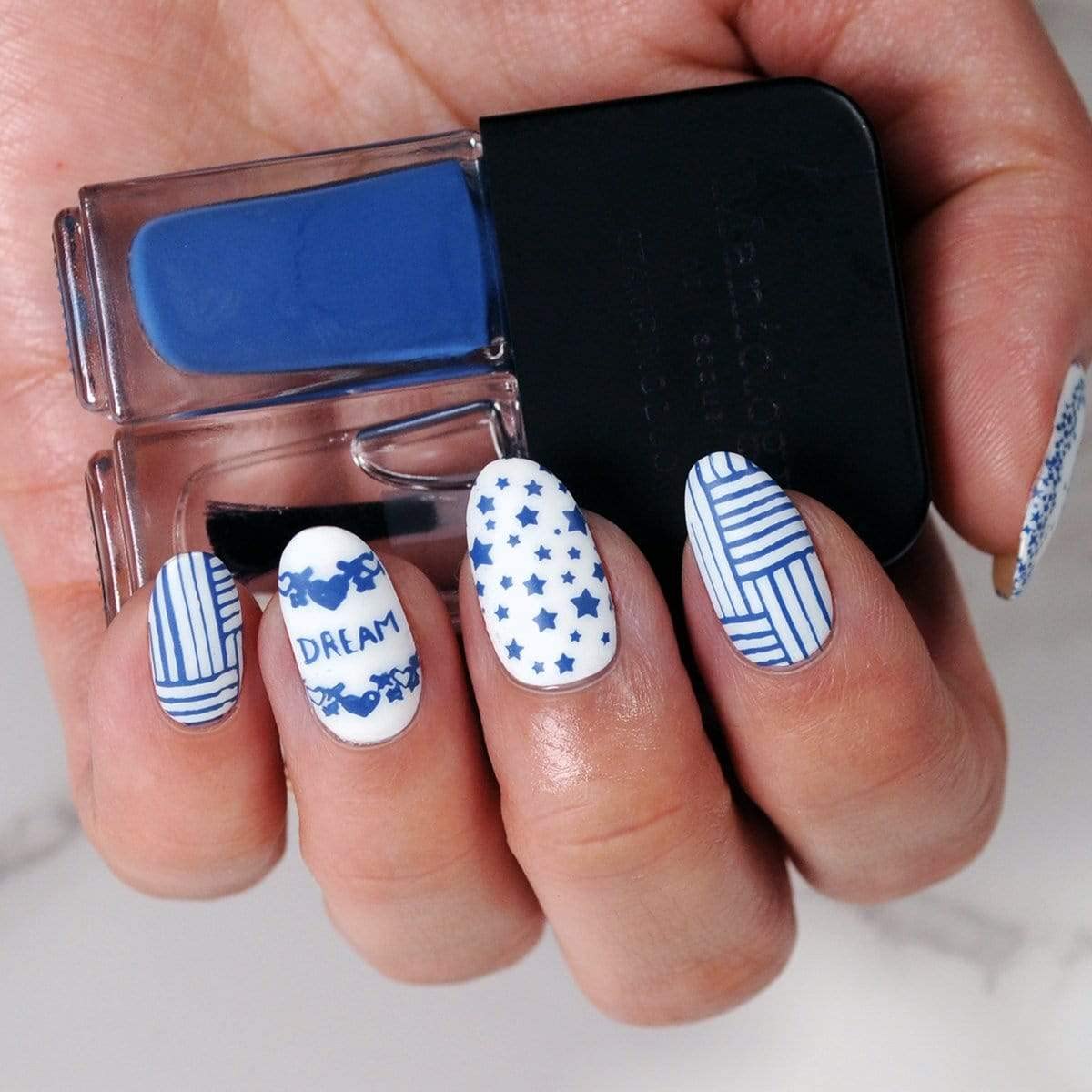 Maniology Simply Classic Nail Stamping Starter Kit | Timeless Nail Art, Elegant Patterns DIY Manicure – Includes Stamping Plate, Polish, Top Coat, Stamper & Scraper Card
