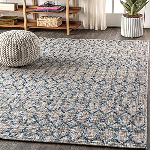 JONATHAN Y Moroccan Geometric Indoor Outdoor Area Rug 6X9 Light Gray/Navy - Image 4