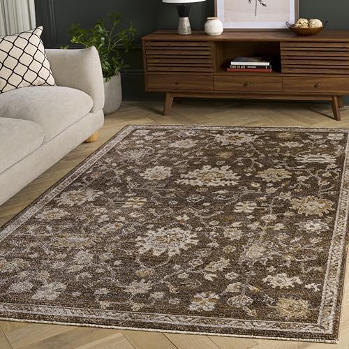 SAFAVIEH Hazel Collection Area Rug by Unknown