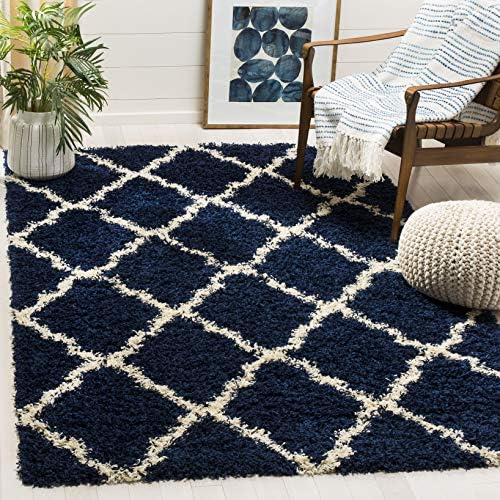 SAFAVIEH Dallas Shag Collection Area Rug by Unknown
