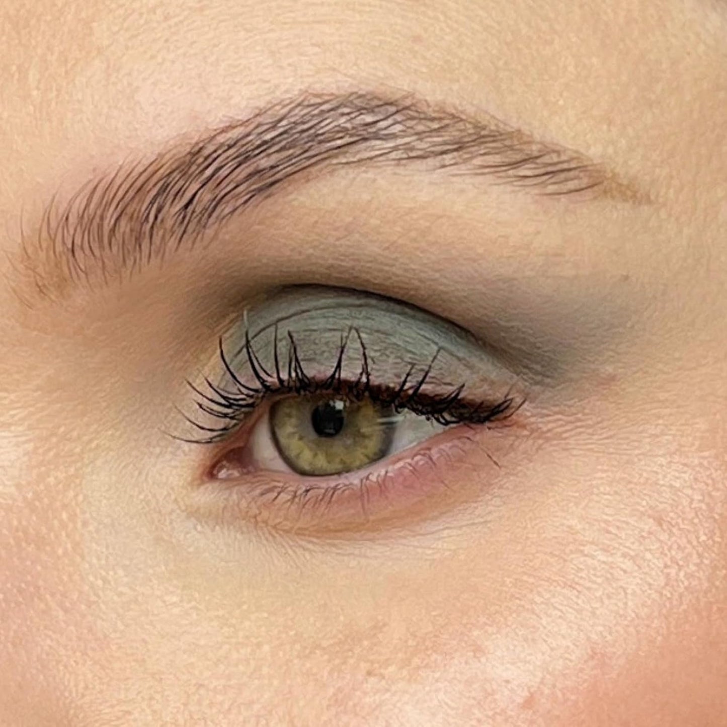 Eyeshadow for Sensitive Eyes, Eyeshadow with Long Durability, Allergy Certified, Fragrance-Free and Vegan Eye Make-Up, Hypoallergenic Make-Up (294 Army)