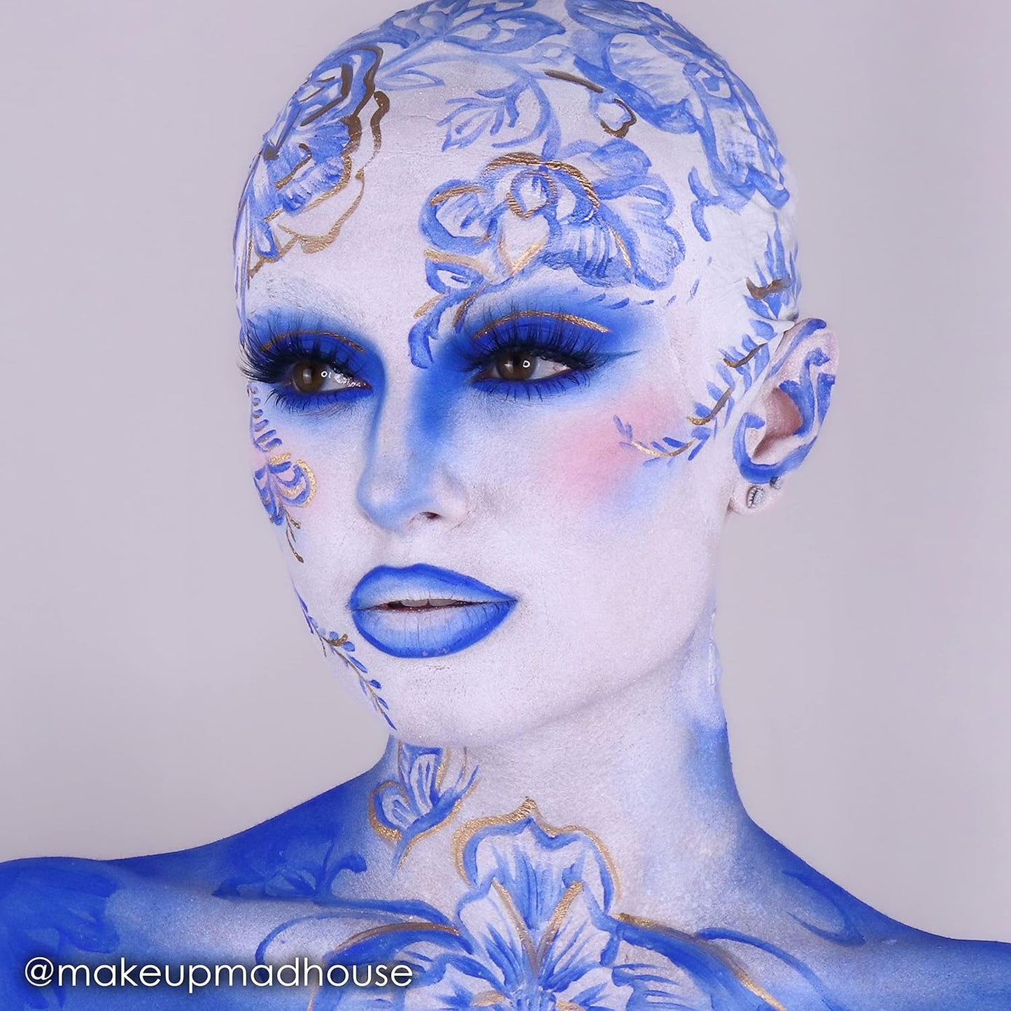 Mehron Makeup StarBlend Cake Makeup | Wet/Dry Pressed Powder | Powder Foundation | Blue Face Paint & Body Paint 2 oz (56g)